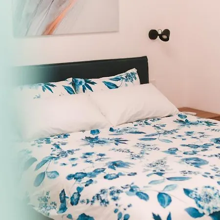 Beachside Stylish & Cosy 2br With Free Parking Sliema