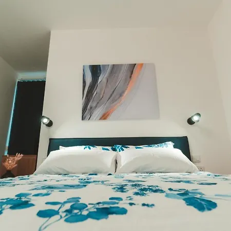 Beachside Stylish & Cosy 2br With Free Parking * Sliema