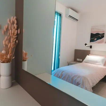 Beachside Stylish & Cosy 2br With Free Parking * Sliema