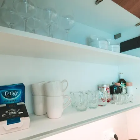 Daire Beachside Stylish & Cosy 2br With Free Parking Sliema